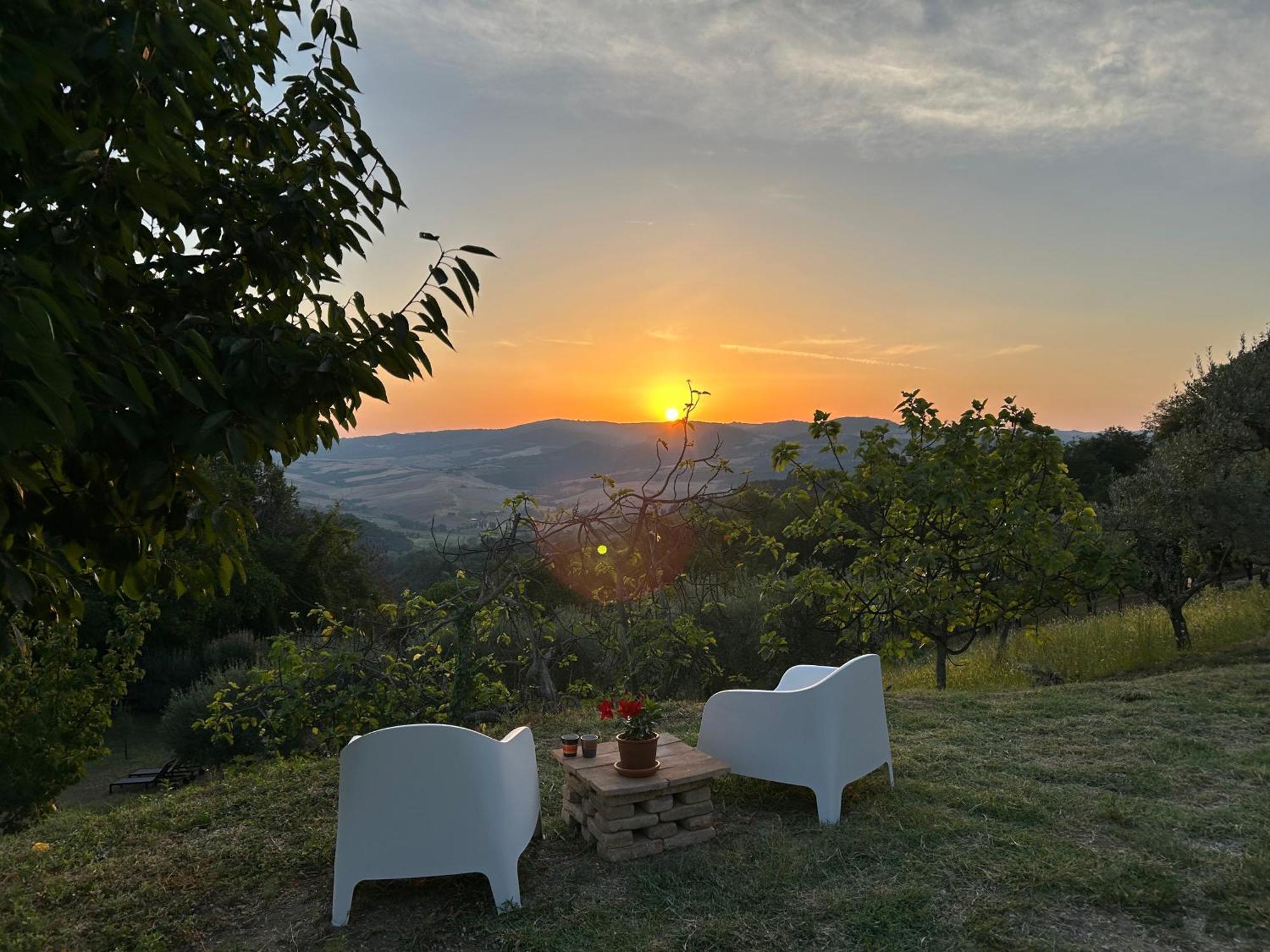 Casa Di Coraggio Vila Volterra Exterior foto